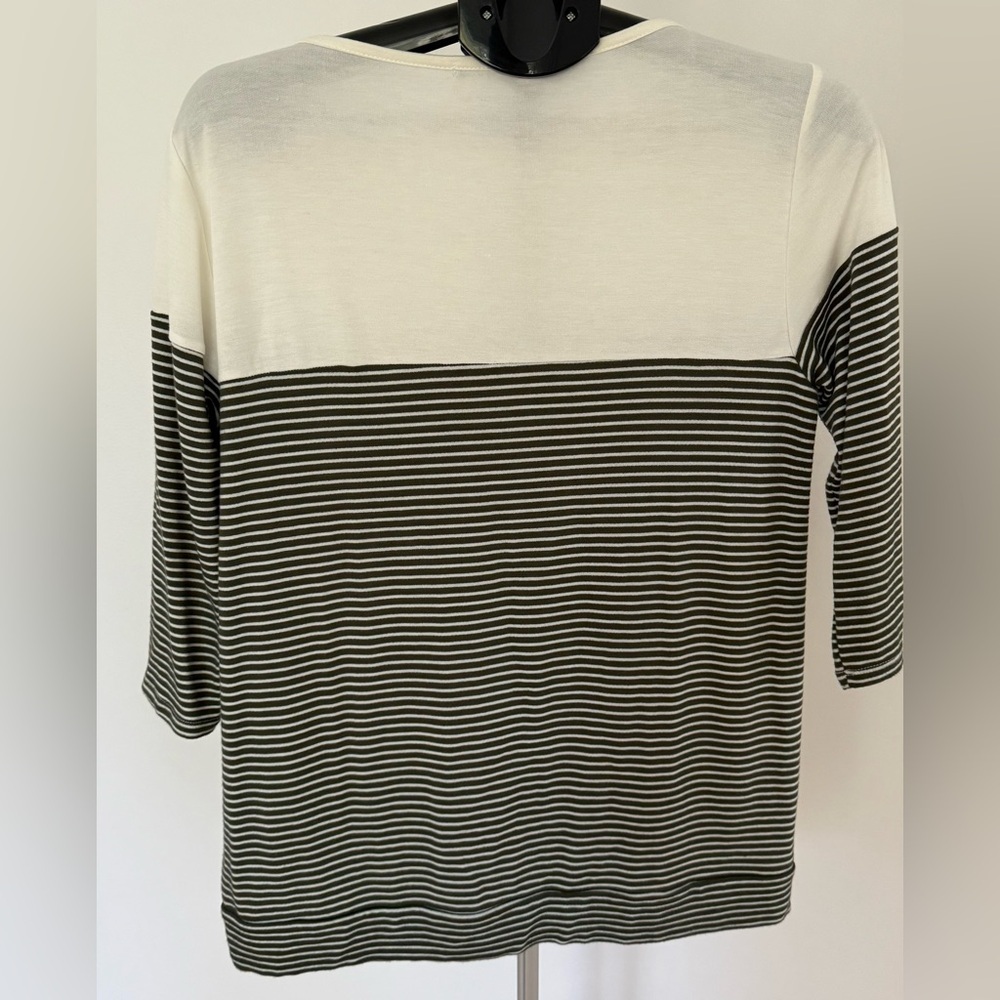 Pink Clover Luna Top | Shoulder Button Detail | Striped Hem | Size Medium - Picture 2 of 4